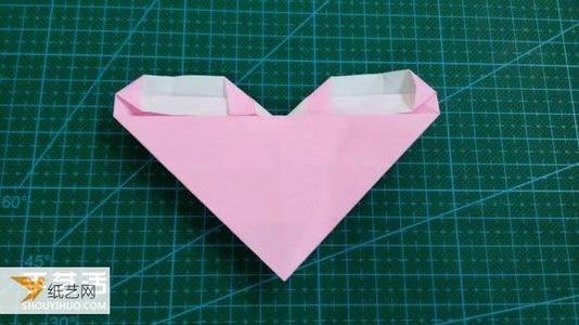 手工折叠的情人节love爱心心形折纸图解教程