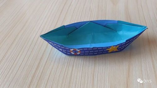 手工折纸简单又漂亮的小船