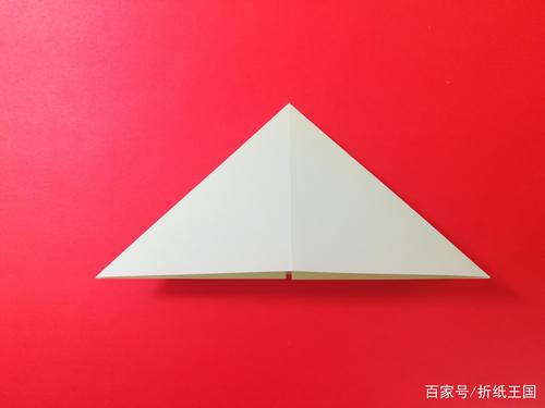 等腰三角形折纸图片