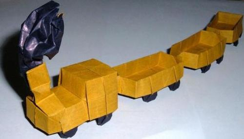手工折纸小火车的做法 手工折纸大全-80作文吧文学网