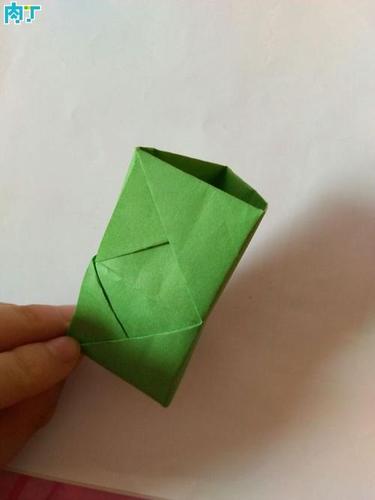 最简单的折纸笔盒