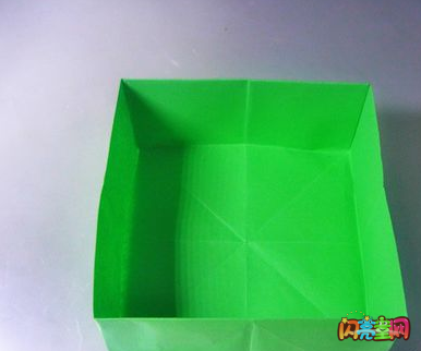 长方形纸简易折纸盒子