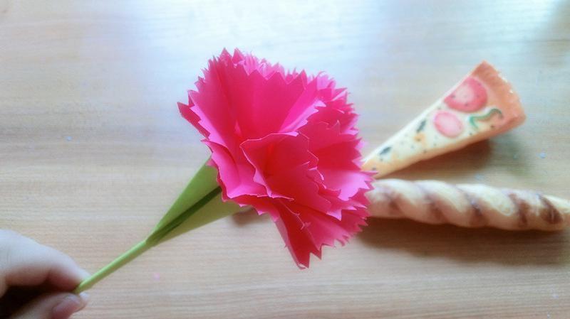 手把手教你折漂亮的康乃馨母亲节可以送妈妈和老师手工折纸教程