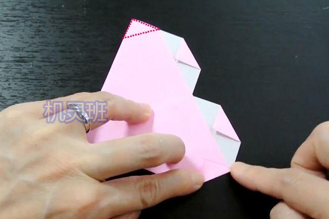 幼儿园用正方形手工纸简单折纸爱心的折法步骤图解