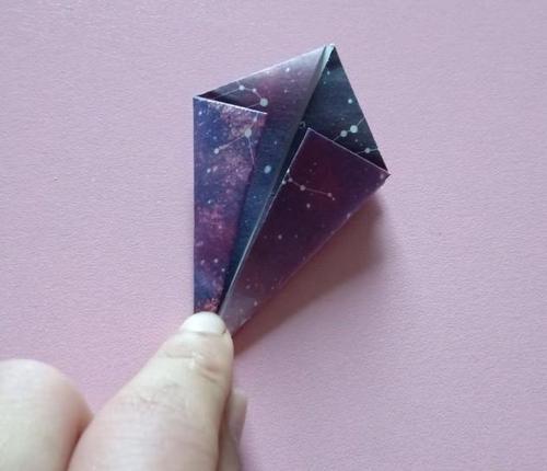 手工折纸教程《钻石》