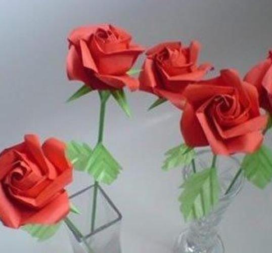 pt折纸玫瑰花手工折纸制作方法