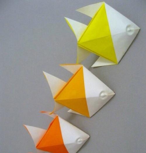 小鱼儿的折纸折叠方法
