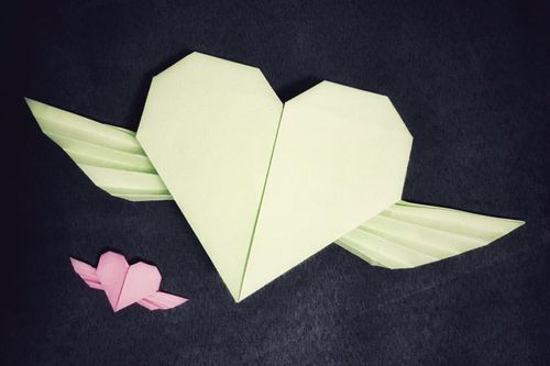 我们学会了折纸用爱用心来表达我们的感恩之情我们用更好的课堂