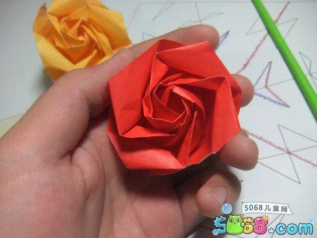 教你怎么折玫瑰花 玫瑰花折纸教程