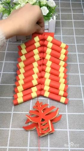 如何用折纸做出鞭炮