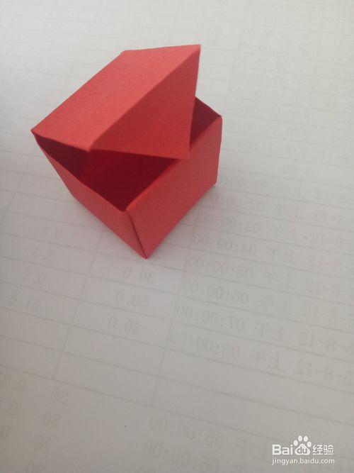 折纸带盖的盒子折法