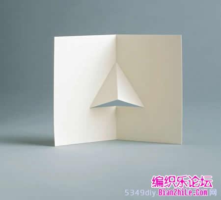 制作三角形的立体贺卡 三角形的贺卡