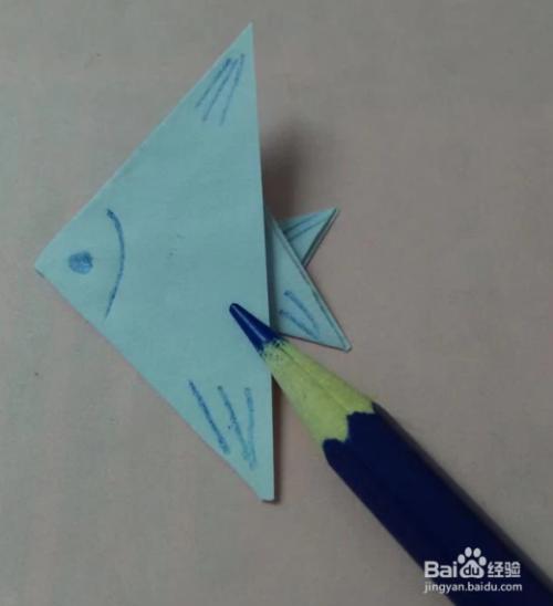 折纸鱼怎么折