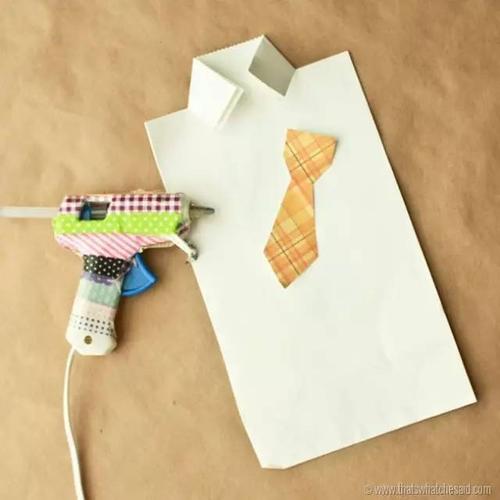 父亲节包装纸衬衫贺卡 父亲节各种衬衫领带结卡片系列 本文由《幼儿园