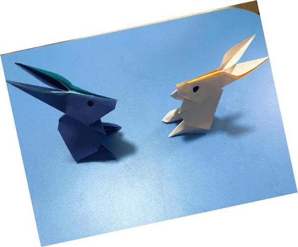 手工折纸 可爱简易小兔子的折法图解教程